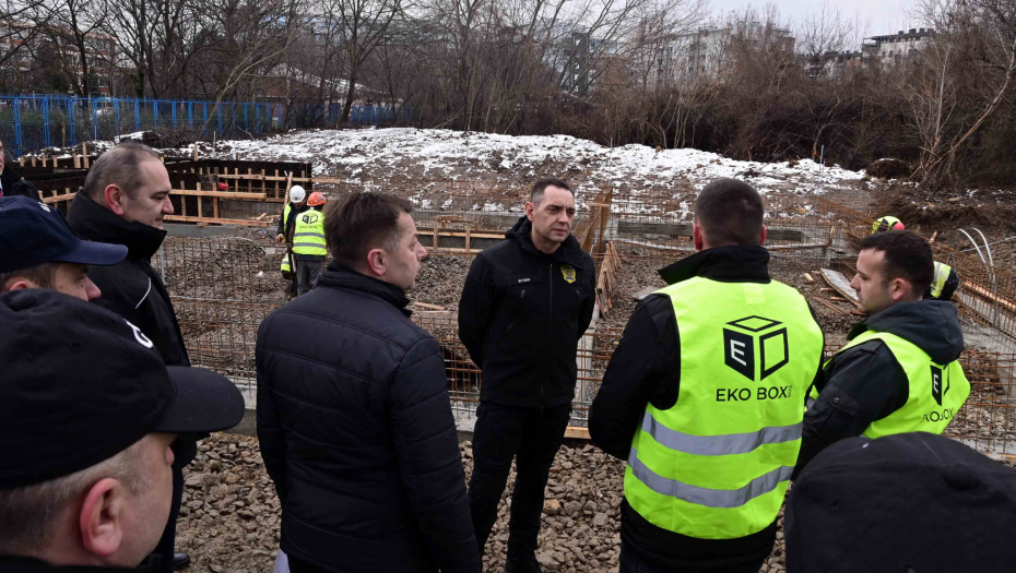VULIN OBIŠAO RADOVE Posle pola veka Novi Beograd dobija vatrogasnu stanicu