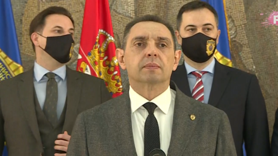 OPASNOST NIJE PROŠLA Ministar Vulin: Dokle god su Zvicer i slični na slobodi pretnje Vučiću se ne smanjuju