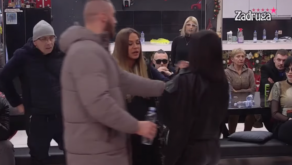 SUPARNICE ŽESTOKO ZARATILE! Milica nazvala Anu najvećim odronom, ona joj brutalno uzvratila, a onda se umešao on!