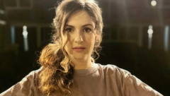 PRELEPE VESTI! Porodila se poznata glumica, ćerki dala retko ime, a koleginica je odala! (FOTO)