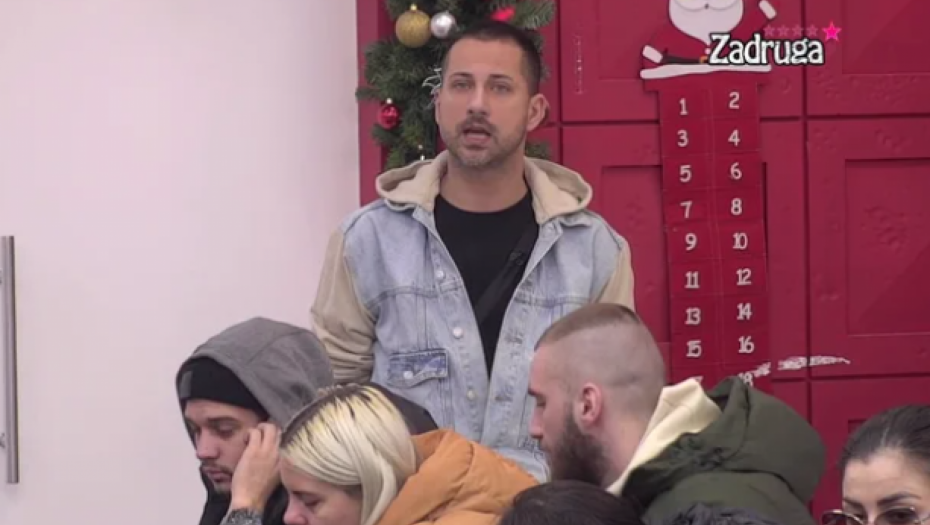 NIJE PAMETAN, LJUDI SU SAŽALJIVI! Đedović brutalno isprozivao Dejana jer je napustio porodicu!