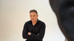 PEVAČ OBRADIO HIT STAR POLA VEKA! Dule ne odustaje od kvalitetne muzike, a u pitanju je pesma Mikija Jevremovića (VIDEO)