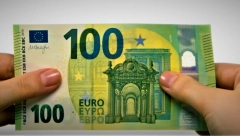 JOŠ JEDAN PAKET POMOĆI ZA MLADE? Penzionerima uskoro sledi 20.000 dinara