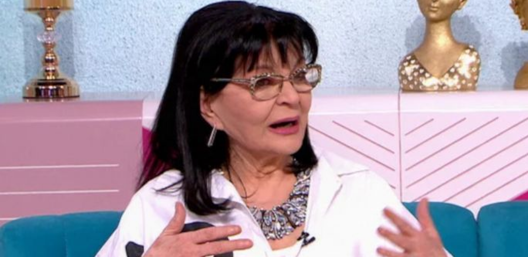 "NE MOŽE SA MNOM DA PIJE KAFU" Nada Obrić šokirala činjenicom da je služavki smanjila platu zbog bizarnog razloga: Nismo mi drugarice!