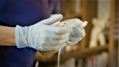 FALSIFIKOVALA DIPLOMU MEDICINSKE ŠKOLE Na osnovu lažne diplome volontirala u bolnici, sada konačno osuđena