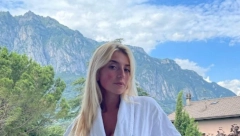 ŽIVOT JOJ PRETVORILI U PAKAO Hakovali joj telefon, a onda je sve procurilo u javnost (FOTO, VIDEO)