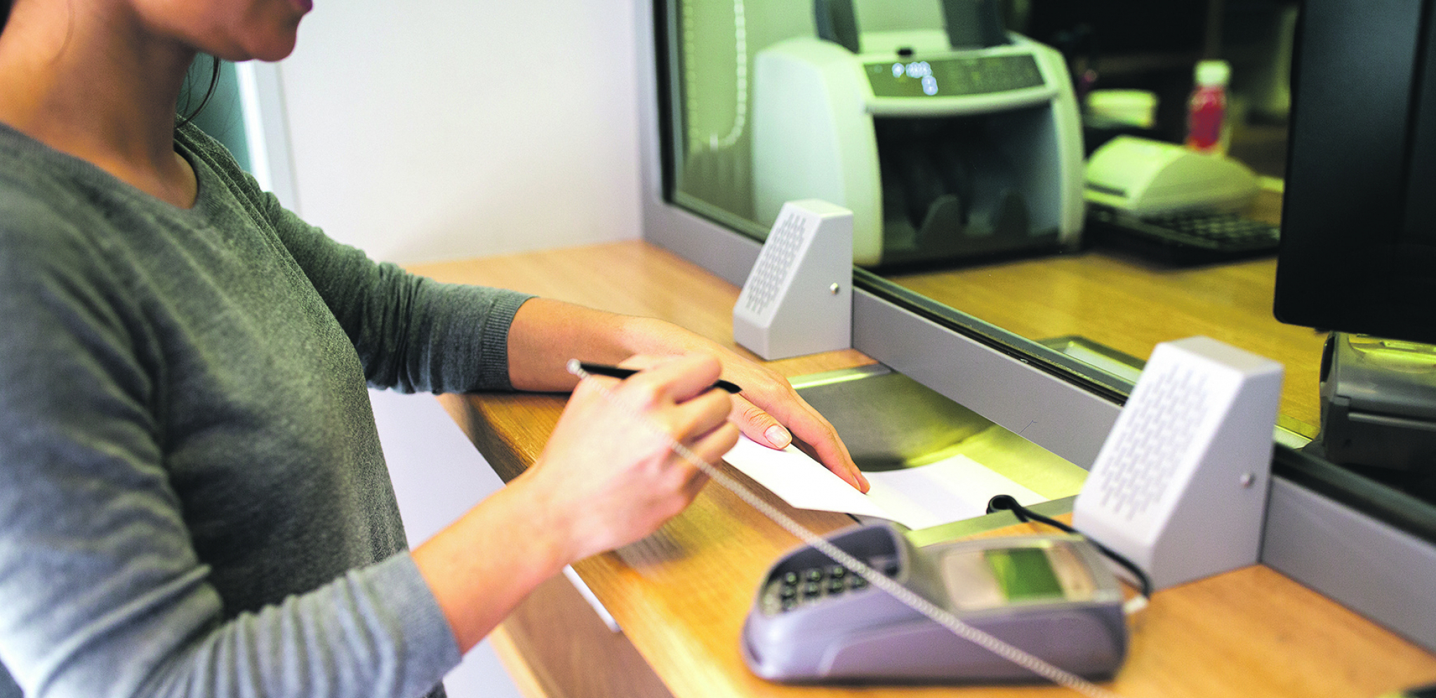 DOJČE BANKA KOMPLETNO NAPUSTILA RUSIJU Za njima ostalo 1,4 milijarde evra zajmova