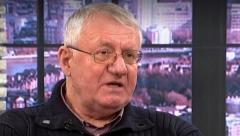 "ŽELE DA SRBIMA ZAMAŽU OČI" Šešelj objasnio zašto u optužnicama zločincima tzv. OVK nema navoda o "žutoj kući"