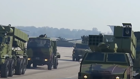 AMERIKA "PUMPA" UKRAJINU ORUŽJEM Rusi besni zbog poteza SAD