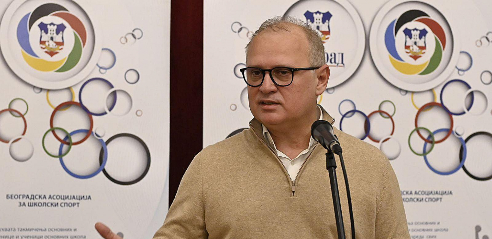 POSLEDNJI VIDEO ODUŠEVIO SVE: Vesić među 50 najuticajnijih tiktokera u regionu! (FOTO)