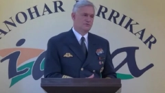 AFERA "VICEADMIRAL ŠENBAH" DRMA EVROPU Šef nemačke mornarice izjavom o Rusiji i Krimu razbucao licemerni Zapad!