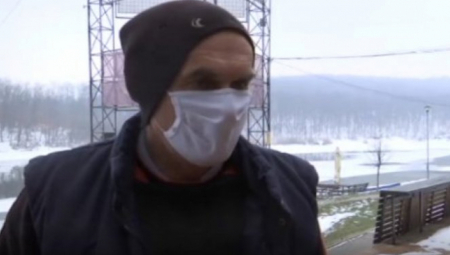 VUKOJICA IZ LEDENOG JEZERA SPASIO TRI ŽIVOTA ZA DVA DANA Svaki čovek kome je pomogao, svaki udisaj koji je osetio - čine njegov život!
