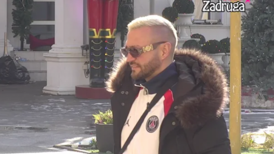 NALAZIM NEKU RAZVEDENU! Reper ne zna šta ga je snašlo, očajan je i ispoveda se svakodnevno zadrugarima!