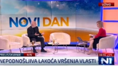 SKANDAL! VLADETA JANKOVIĆ STOPAMA MARINIKE I ĐILASA Zašto nas terate da kažemo da Srbi nisu genocidni i zašto tražite da kažemo NE NATO-u?