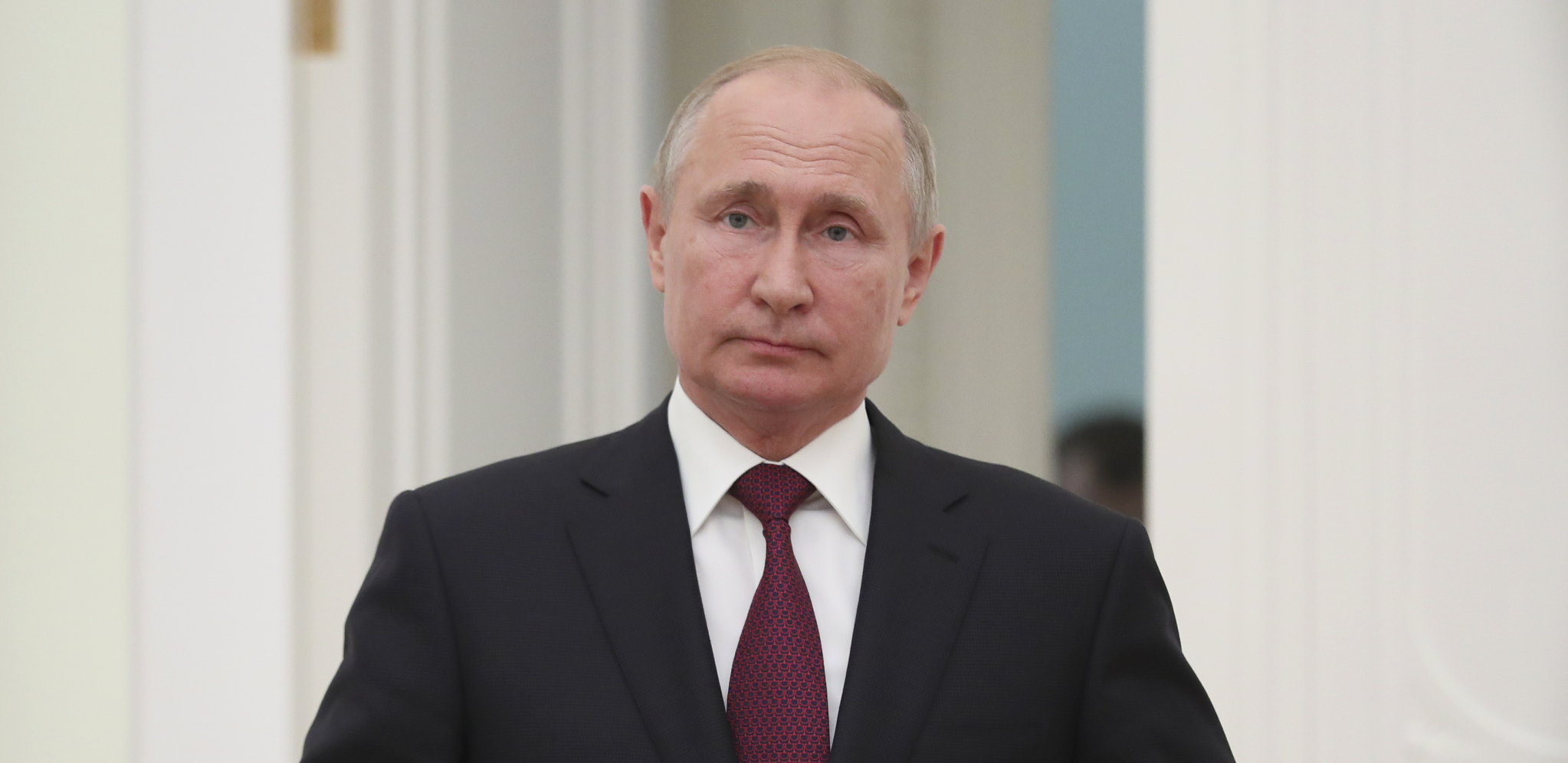 SAMO PUTIN SPASAVA NEMCE OD AMERA Dobri odnosi sa Rusijom pametniji od potčinjavanja Vašingtonu