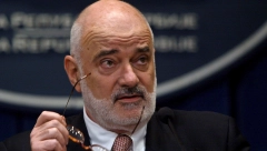 PORED STEFANA NEMANJE RUŠIO BI I NADGROBNE SPOMENIKE Janković hoće da vodi Beograd, a ne razlikuje Lešće od Makiša! (VIDEO)