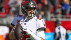 ZATO JE JEDAN OD NAJVEĆIH IGRAČA NFL LIGE Brejdijeva "poslednja" lopta prodata za neverovatnu svotu novca!