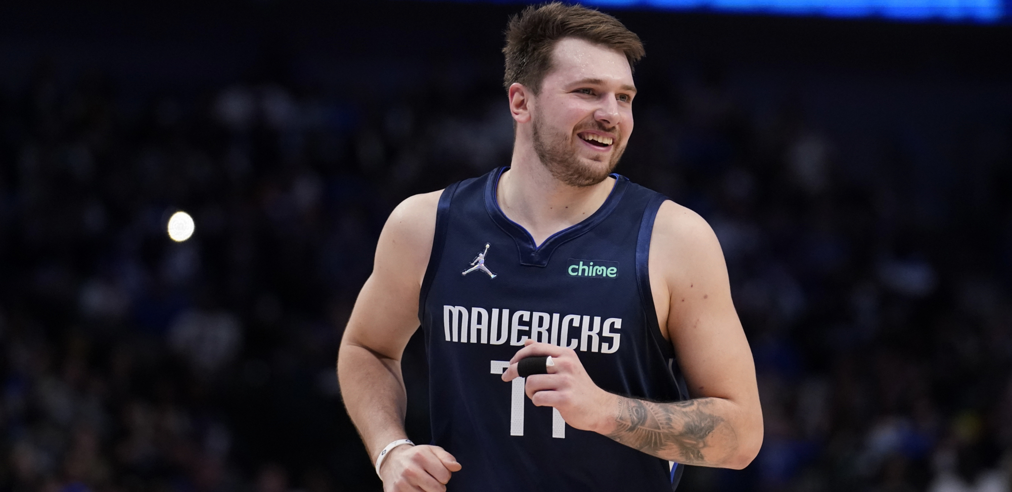 NOVI ŠOU DONČIĆA I MARJANOVIĆA Neverovatna partija Slovenca za pobedu protiv Hjustona! (VIDEO)