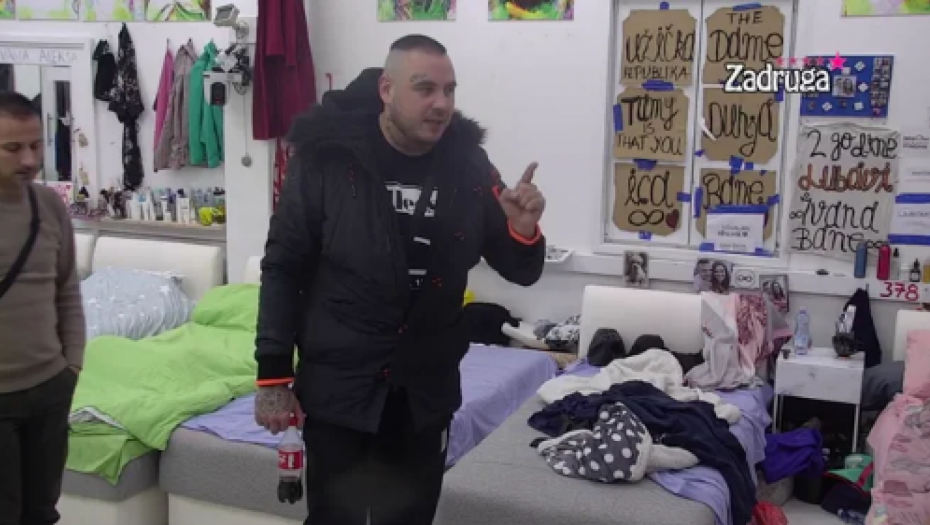 FILIP POSETIO PSIHIJATRA, PA DOBIO TERAPIJU! Car ogolio dušu pred milionima, otkrio da je u teškom stanju!