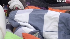 PREPUSTILI SE STRASTIMA Dalila i Car pod jorgan planinom pred punom sobom, svi ih gledaju u čudu