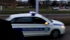 POVREĐENA ČETIRI POLICAJCA Sudar dva policijska i vozila "koridora"