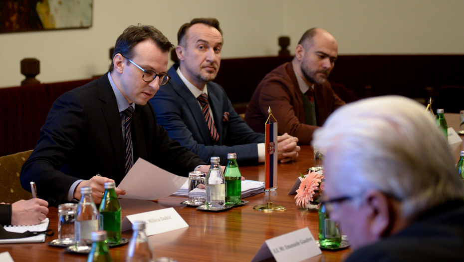 OGLASIO SE PETAR PETKOVIĆ ZSO, energetiku i ostale sporazume Priština mora da ispuni