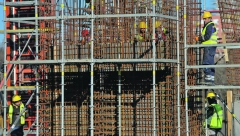 KO KAŽE DA NEMA POSLA? Više od 1.000 Indijaca dolazi da radi u Srbiju!