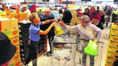 DETALJNO RADNO VREME ZA BOŽIĆ I BADNJI DAN Sedmog januara sve zatvoreno, jedino će oni morati da rade