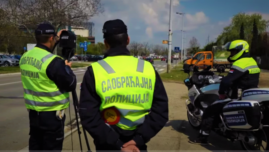200 NA SAT! Presretači ulovili rumuna na gradištanskoj magistrali, “mečkom” pokušao da poleti