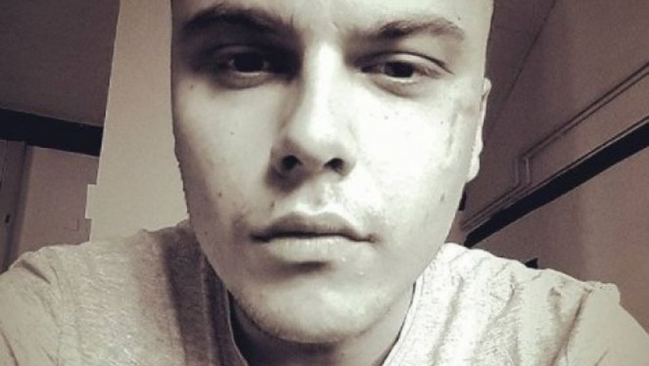 MIODRAG DRAGIČEVIĆ OTKRIVA KAKO JE ZARADIO OŽILJAK! Mladi glumac je prepoznatljiv po njemu, a sada znamo detalje iza ove priče!
