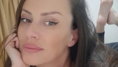 DAVIDA SVI ZNATE, A EVO KO JE SUZANA DRAGOJEVIĆ! Istina o Dejanovom ratu sa rođenom sestrom, pozvao joj je inspekciju u lokal, bio je mrtav za nju, evo kako ona izgleda i gde živi!