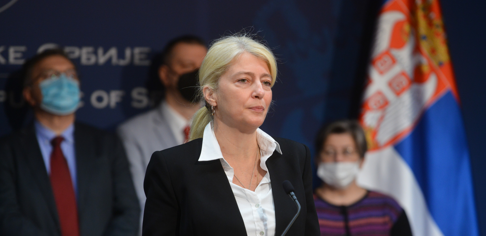 MINISTARKA RAZBUCALA BOŠKA "GENETIČARA" Begović: Autori da nam objasne šta je čisti srpski genom