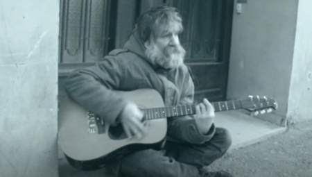 Gitaristi razbio lobanju i rebra zbog 390 dinara! Žarko R. ubio poznatog muzičara u Novom Sadu