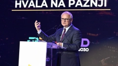 STIŽU NOVA VOZILA JAVNOG PREVOZA U BEOGRADU: Vesić: Sutra tender za kupovinu 80 trolejbusa