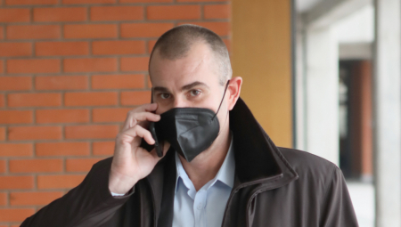 Nastavljeno suđenju bivšem čelniku SBPOK zbog zloupotrebe položaja Papića pustili na spikerfon  da ga Mesar čuje!