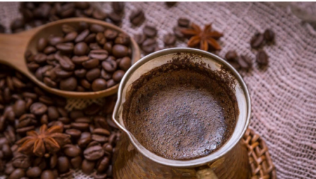 E, OVO JE PRAVA TURSKA KAFA Turkinja podelila fantastičnu metodu pripreme, mnogo je penastija od naše verzije