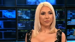 ČINI MI SE DA TI SE HALJINA LAKO SKIDA Jovana Jeremić otkrila u jutarnjem da joj je političar slao nepristojne poruke!