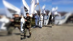 DECA KLIČU "ALAHU EKBER" Ponovo ratni prizori u Bosni (VIDEO)