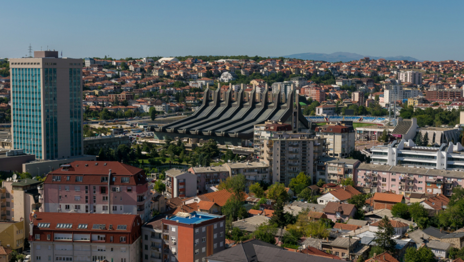 MANUEL ZARACIN: Kosovo treba da pokaže fleksibilnost po pitanju registarskih tablica