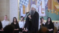 APEL Patrijarh Porfirije pozvao vernike i sveštenstvo da daju krv u nedelju