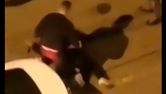 FILMSKA AKCIJA POLICIJE Uhapšen napadač koji je pijan tukao taksistu kod Kalenić pijace! (VIDEO)