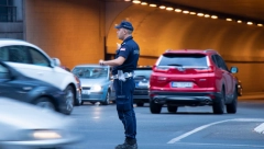 LANČANI SUDAR KOD TERAZIJSKOG TUNELA Saobraćaj blokiran u centru Beograda