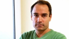 BIO JE U KRVI DO KOLENA Poznati glumac o najvećoj traumi u svom životu, progovorio o nasledniku: Te tri sekunde nikada neću zaboraviti