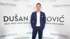 POZNATI INFLUENSER I FOTOGRAF POSTAJE PEVAČ!  Dušan Petrović je konačno ispunio svoj davnašnji san, a evo šta je rekao tim povodom!