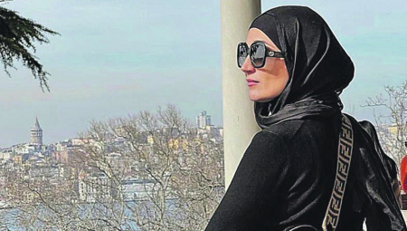 NA LISTI MUFTIJIN AMANET NEMA ELME ELFIĆ ZUKORLIĆ Muamerova druga žena: Ja sam kao Hurem