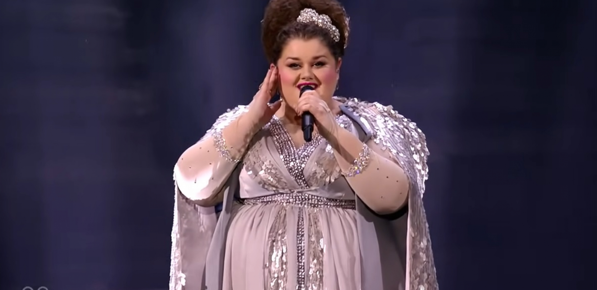 OVAKVU JE NISTE VIDELI Bojana Stamenov bez trunke šminke, a svi komentarišu njenu frizuru! (FOTO)