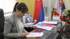 PREDSEDNICA OPŠTINE RUMA UVODI NOVU PRAKSU Celo rukovodstvo jednom mesečno izvodi pred privrednike