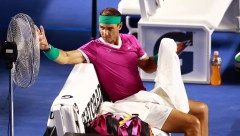 VIC O KOM SVI PRIČAJU U SVETU TENISA Šeta narkoman ulicom i ugleda Rafaela Nadala, pa ga pita...