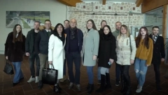 DELA GOVORE Lazar Ristovski i  Bojana Borić Brešković obišli Golubačku tvrđavu (VIDEO)