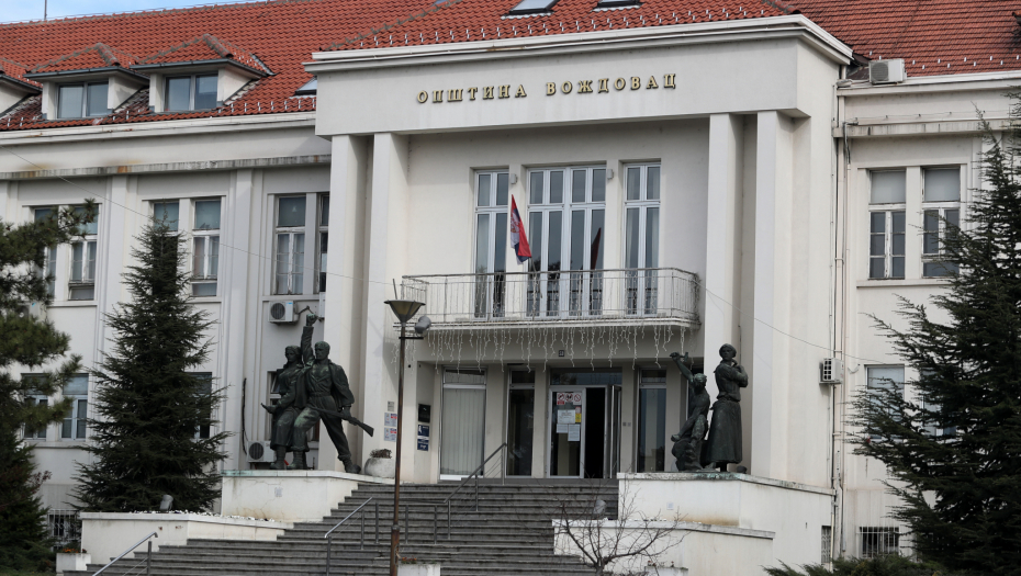 KANCELARIJA ZA BRZE ODGOVORE REŠAVA PROBLEME Voždovac među prvima uveo ovaj sistem, već primljeno na desetine poziva